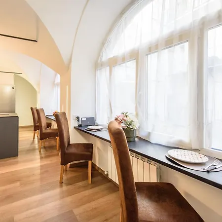 Centro Storico - Yayoi Netflix & Relax Lägenhet *