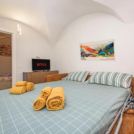 Lägenhet Centro Storico - Yayoi Netflix & Relax